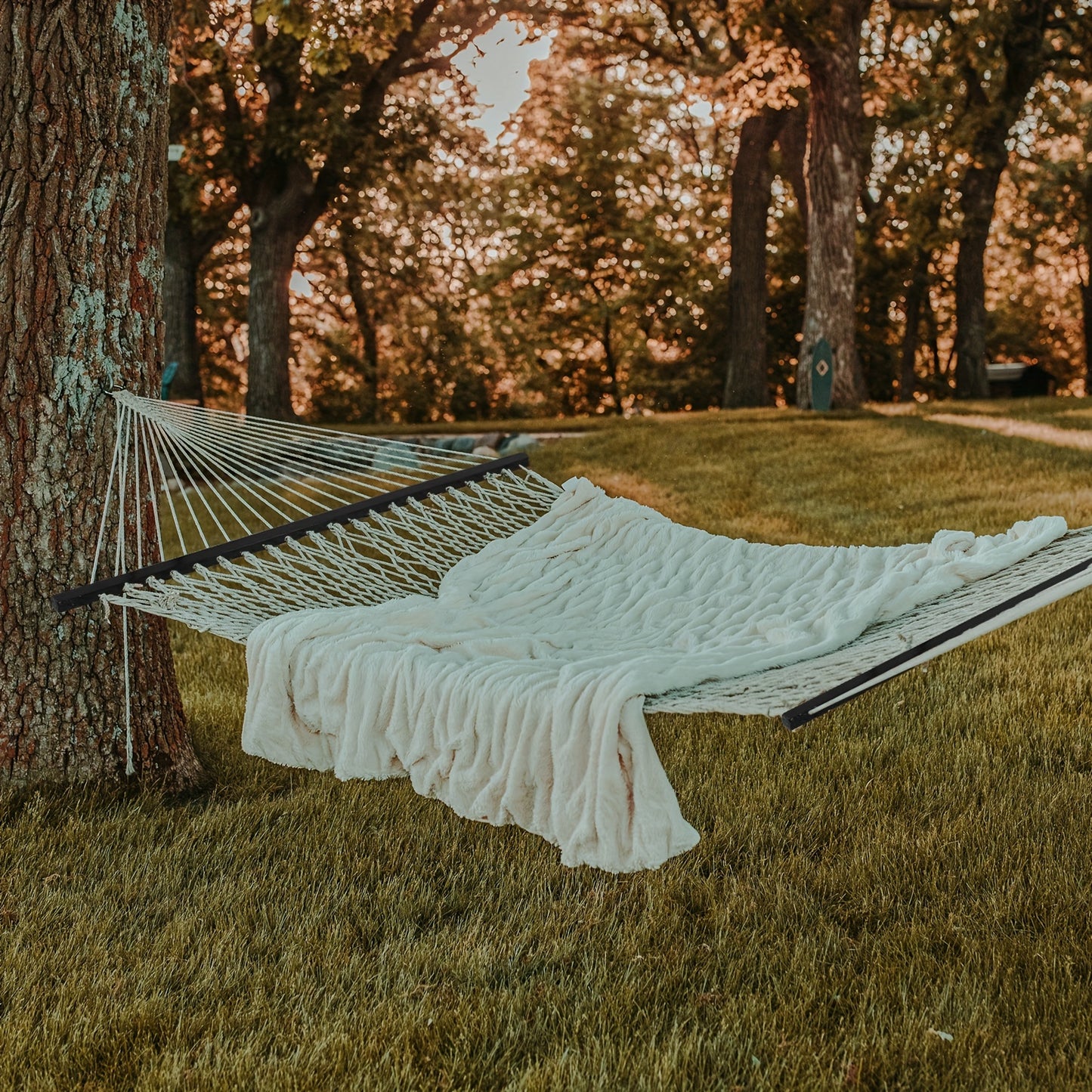 SZHLUX Hammock Handwoven Cotton Outdoor Relaxation
